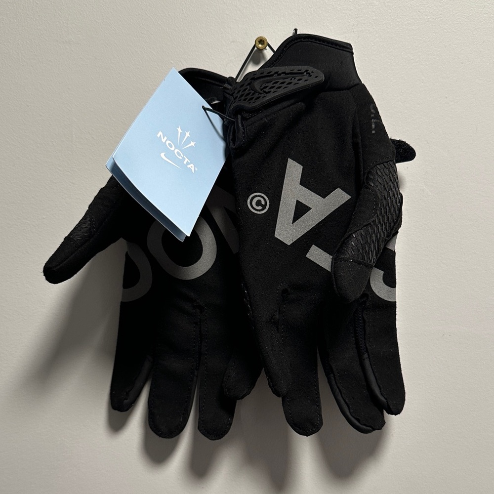 Nike Black Men's Gloves - Picture 2 of 4